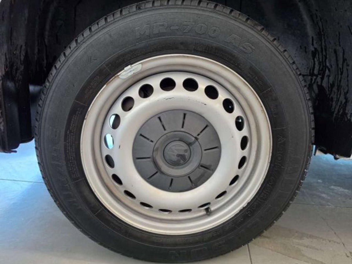 Volkswagen Veicoli Commerciali Transporter Furgone 2.0 TDI 102CV PC Kombi (15)