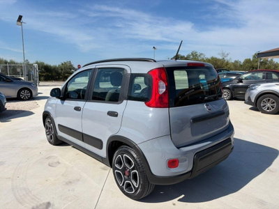 Fiat Panda 1.0 FireFly S&S Hybrid City Cross (4)