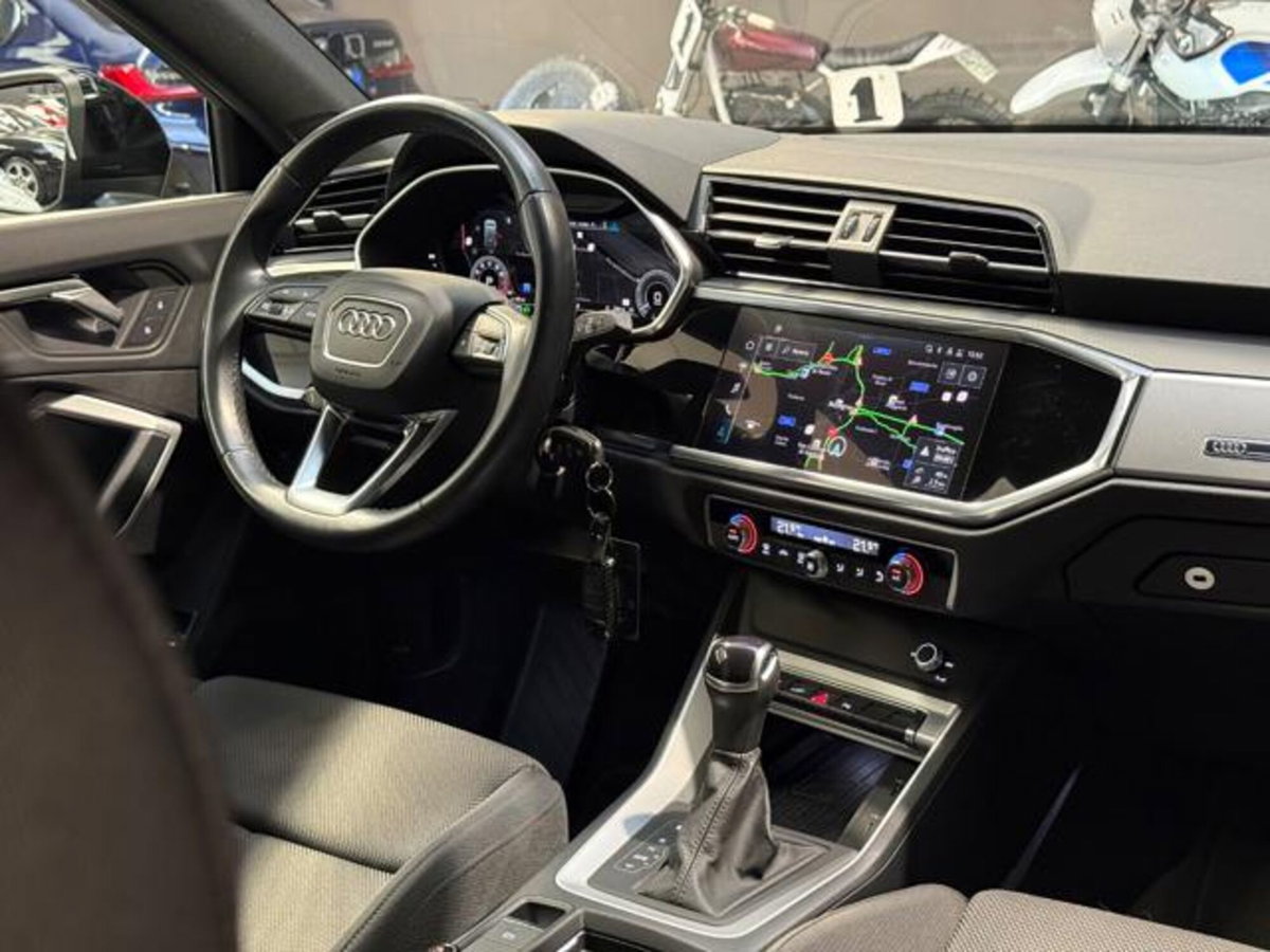 Audi Q3 45 TFSI e S tronic S line edition (16)