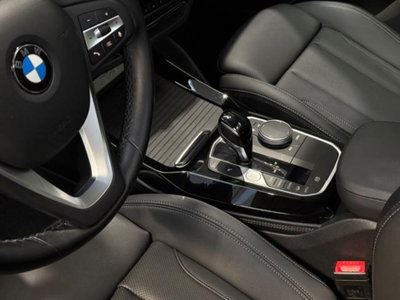 BMW X4 xDrive30d 48V 249CV (10)