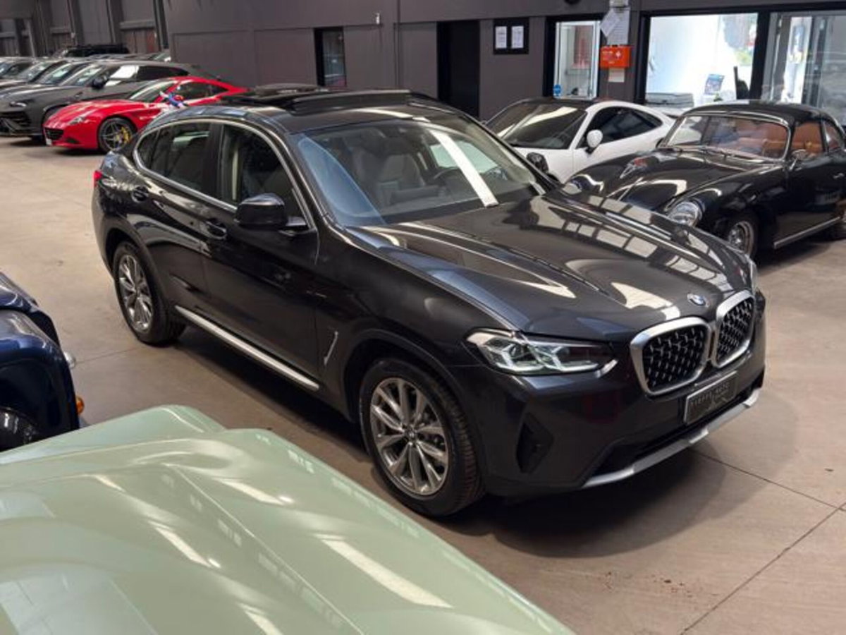 BMW X4 xDrive30d 48V 249CV (3)
