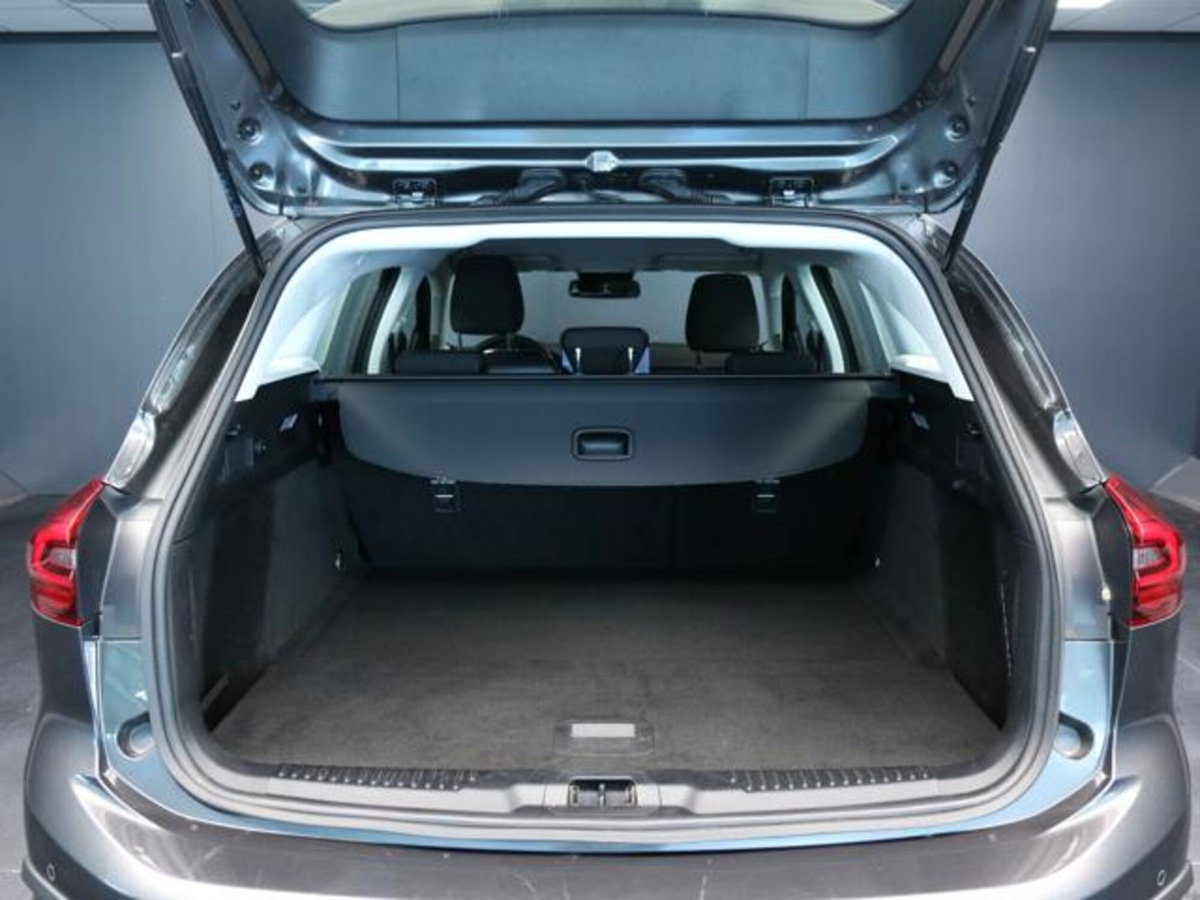 Ford Focus Station Wagon 1.5 EcoBlue 115 CV automatico SW Active Design (7)
