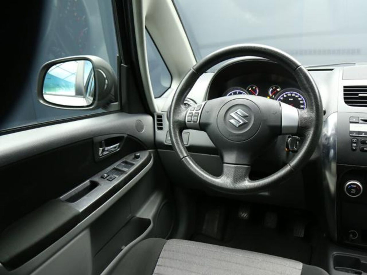 Suzuki SX4 16V 4WD Outdoor Line GLX (12)