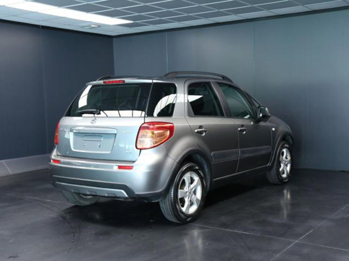 Suzuki SX4 16V 4WD Outdoor Line GLX (3)