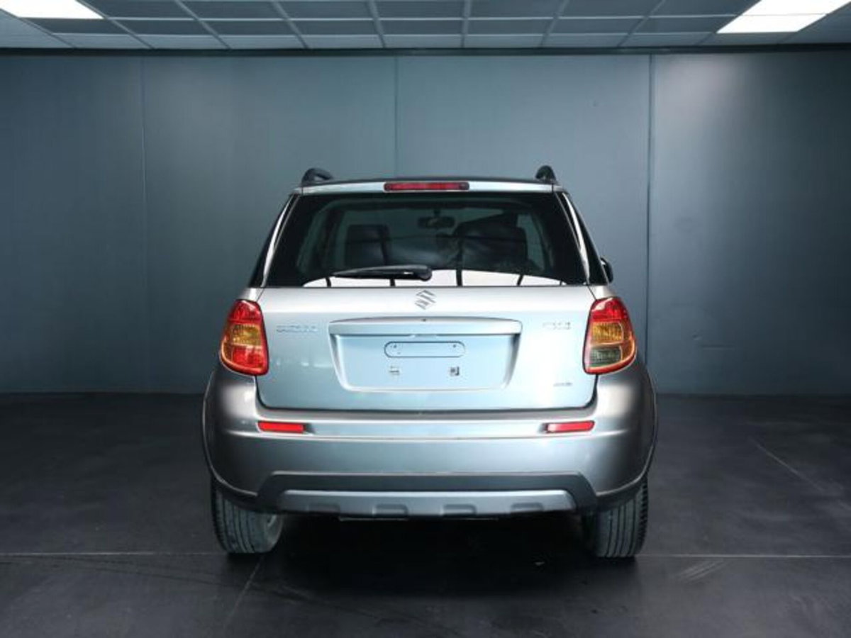 Suzuki SX4 16V 4WD Outdoor Line GLX (4)