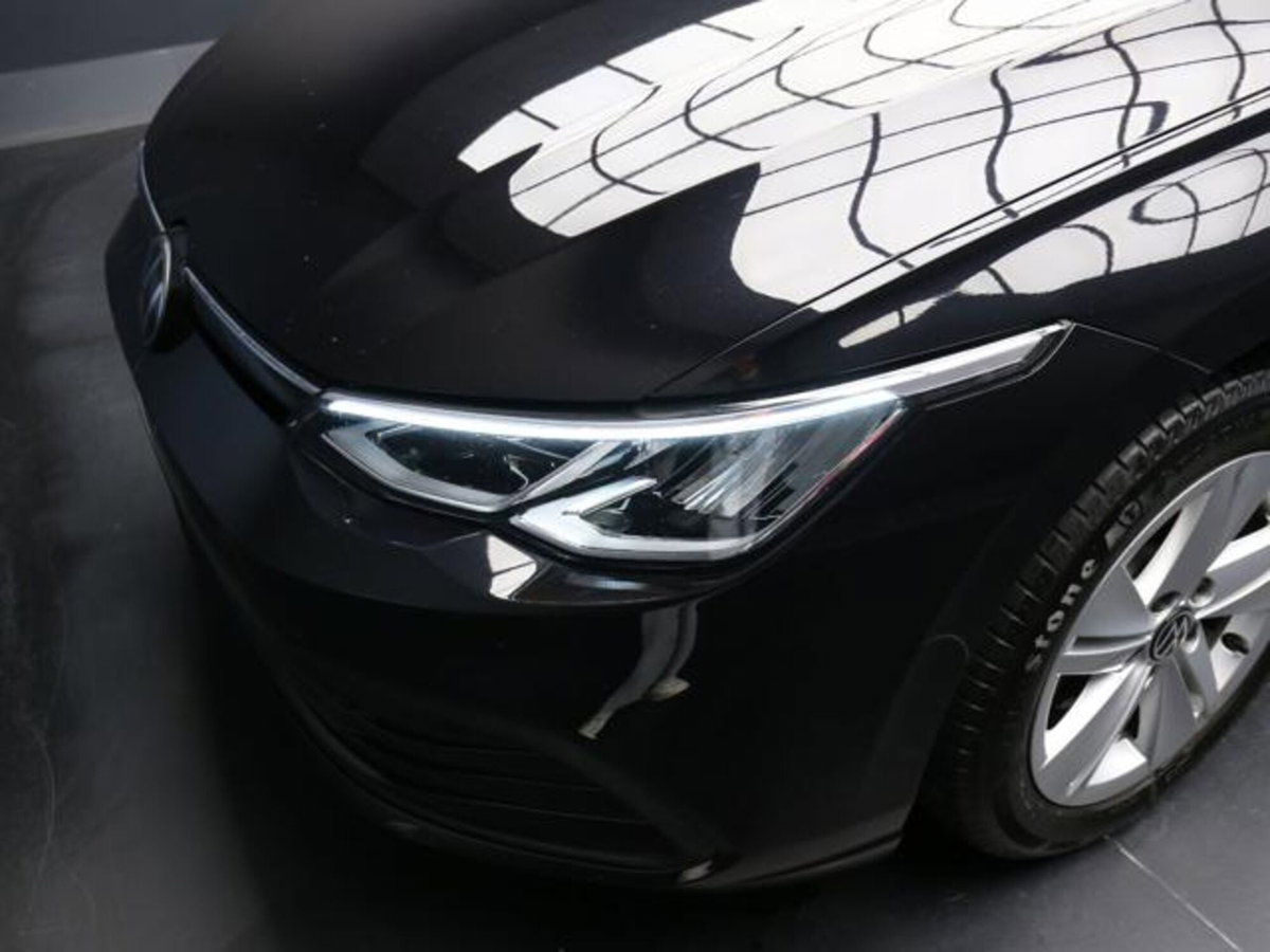Volkswagen Golf Variant 2.0 TDI SCR DSG Life (10)