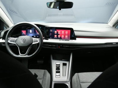 Volkswagen Golf Variant 2.0 TDI SCR DSG Life (11)