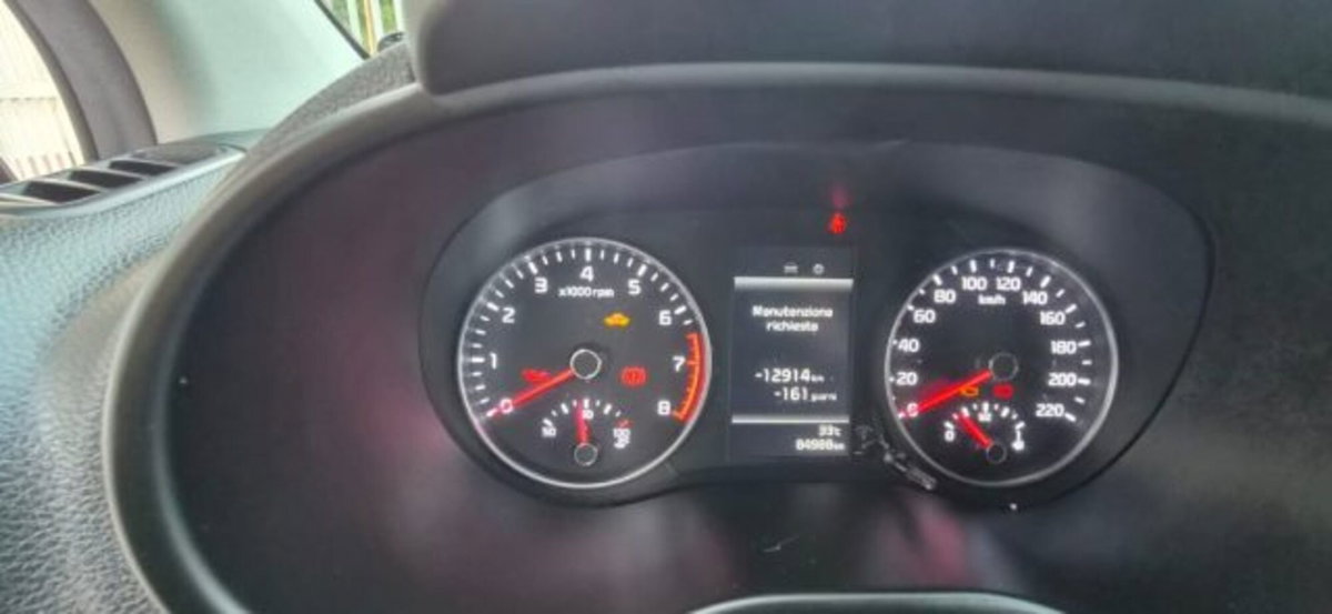 Kia Picanto 1.0 12V 5 porte AMT Style (18)