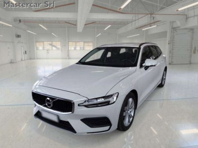 Volvo V60 B4 (d) Geartronic Momentum Business Pro (2)