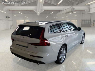 Volvo V60 B4 (d) Geartronic Momentum Business Pro (3)