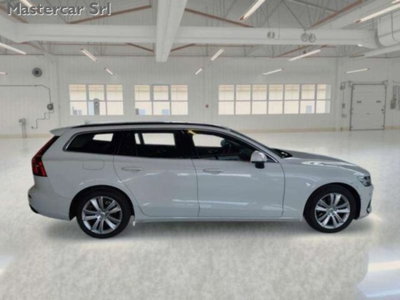 Volvo V60 B4 (d) Geartronic Momentum Business Pro (7)
