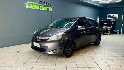 Toyota Yaris 1.0 5 porte Active usata