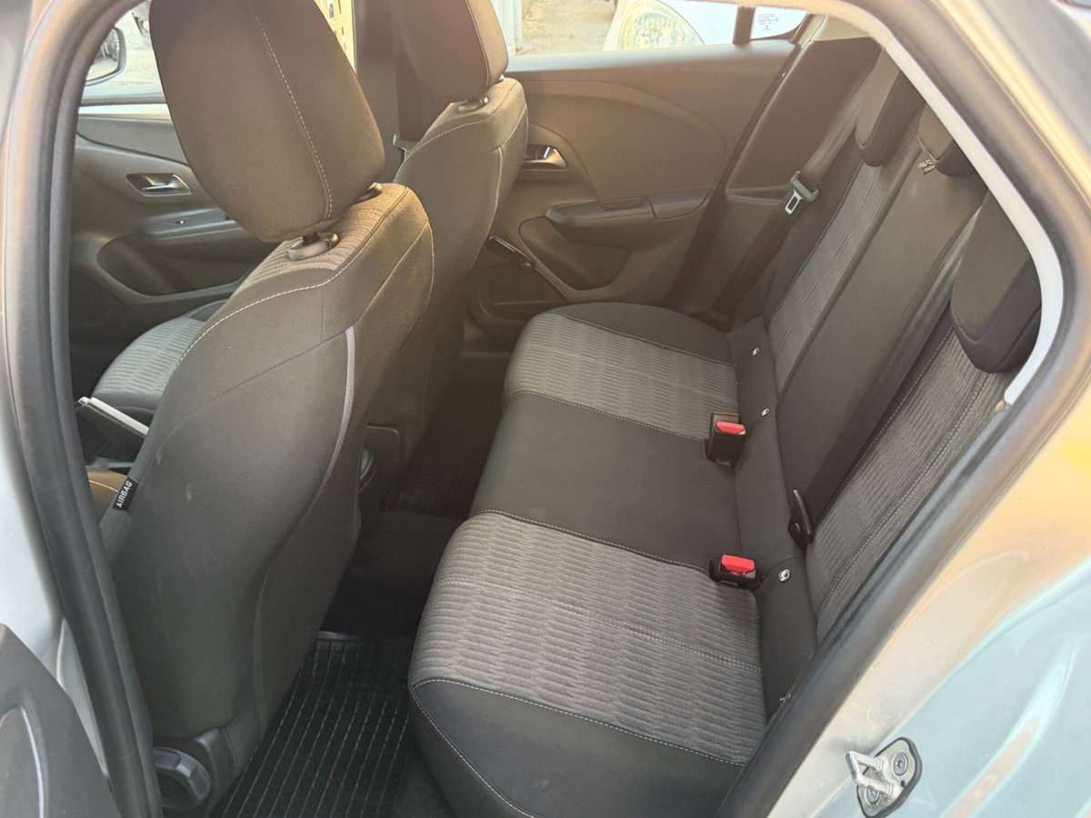 Opel Corsa 1.5 D 100 CV Elegance (11)