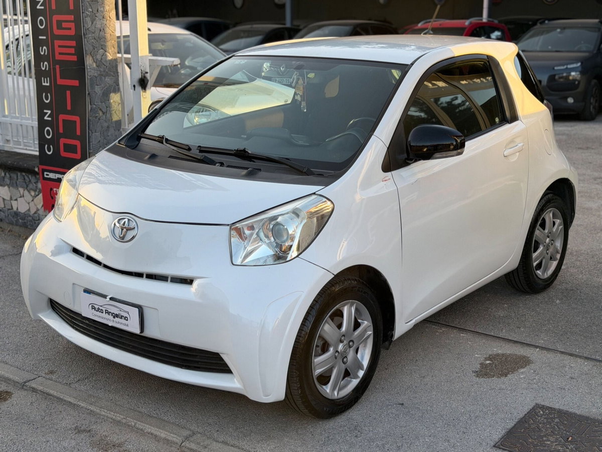Toyota iQ 1.0 Sol