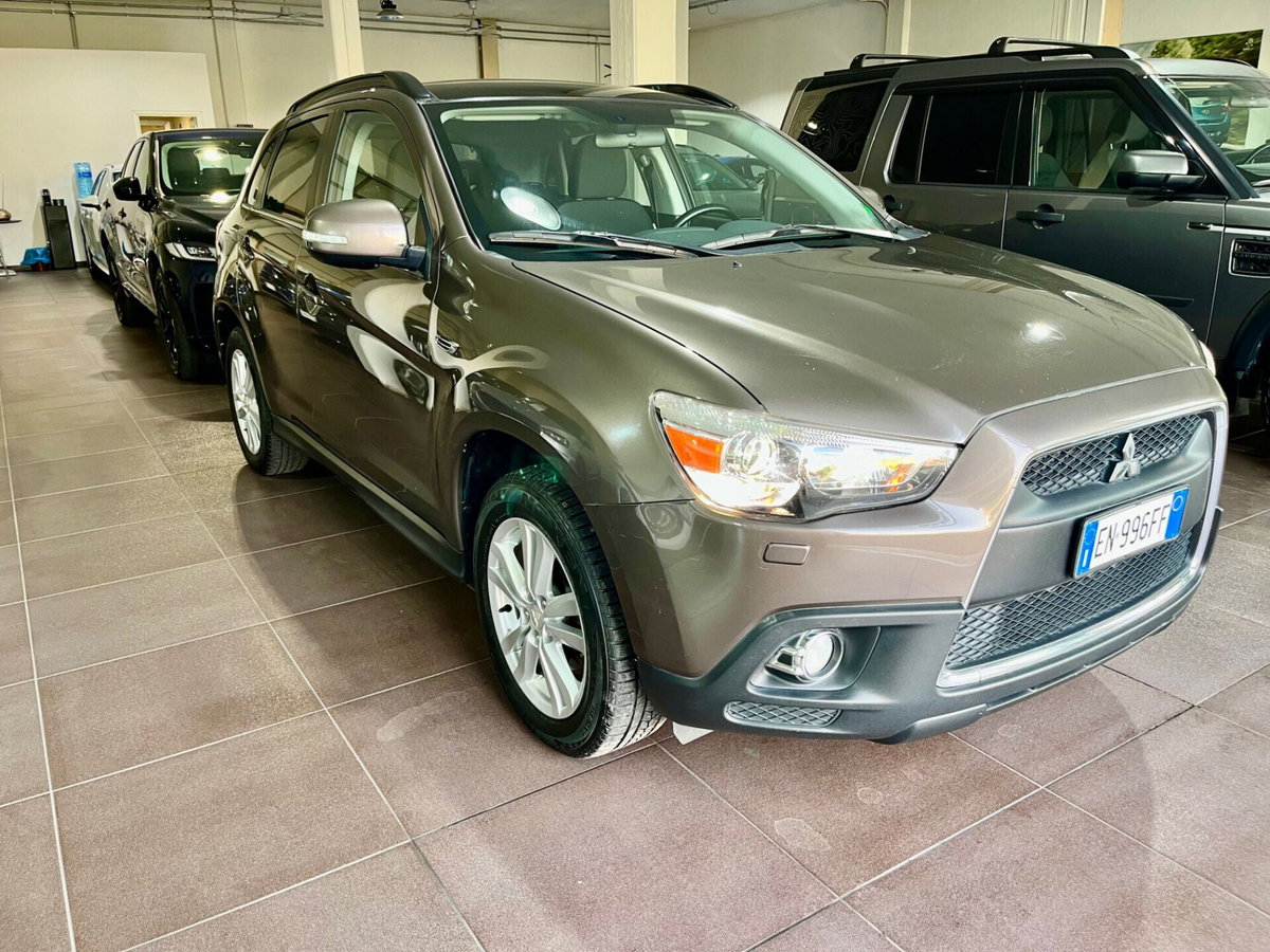 Mitsubishi ASX 1.8 DI-D 150 CV 4WD Intense ClearTec Panoramic (2)