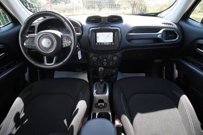 Jeep Renegade 1.6 Mjt DDCT 120 CV Limited (8)