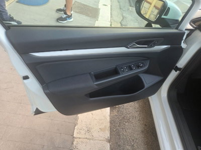 Volkswagen Golf 2.0 TDI SCR Style (16)