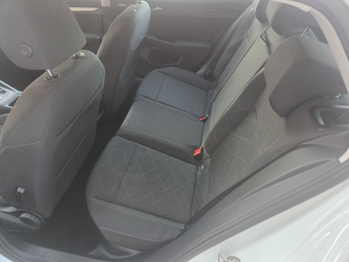 Volkswagen Golf 2.0 TDI SCR Style (20)