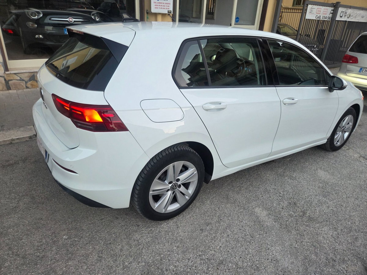 Volkswagen Golf 2.0 TDI SCR Style (8)
