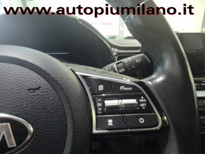 Kia XCeed 1.6 GDi 141 CV PHEV DCT High Tech (12)