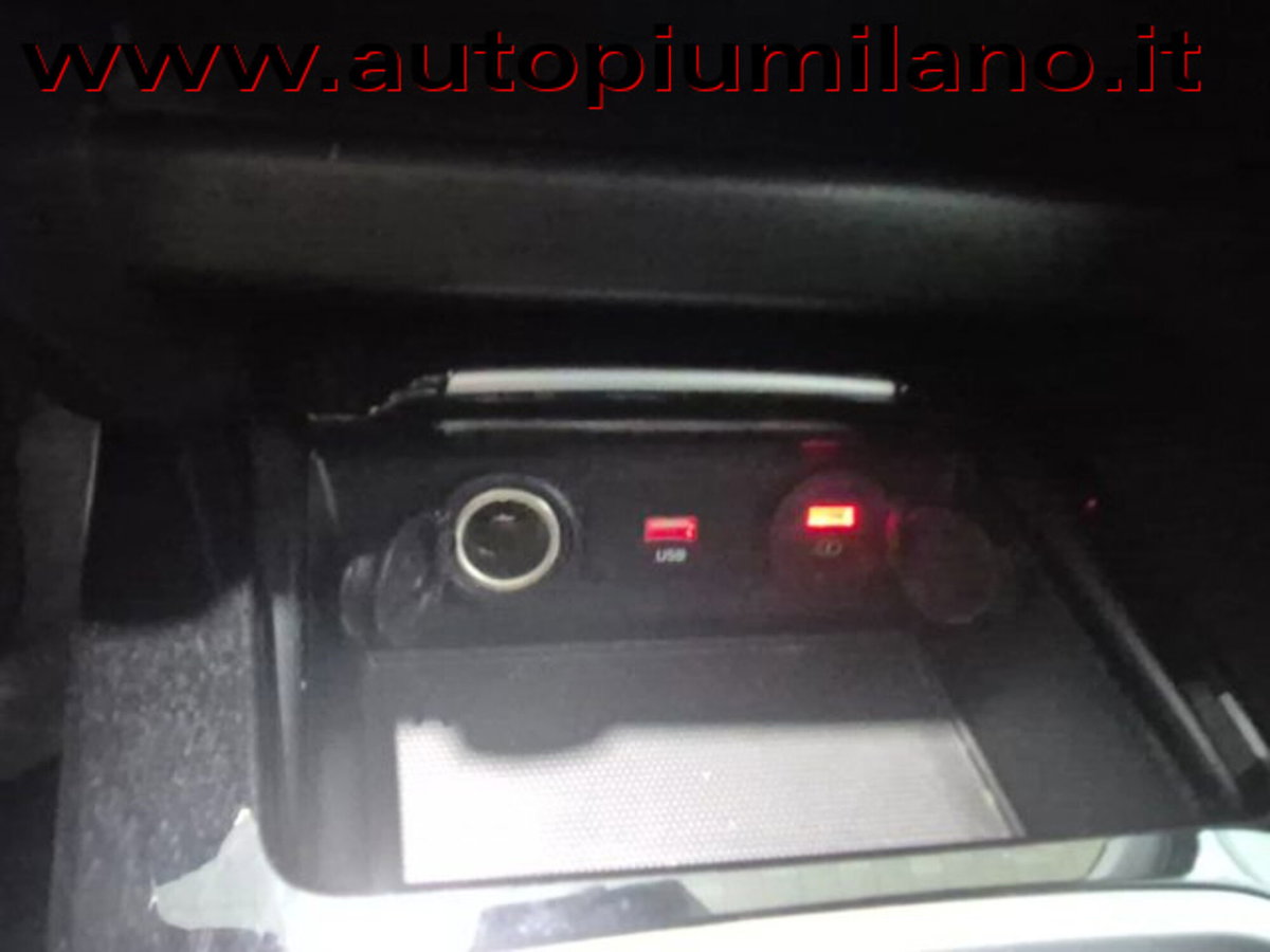 Kia XCeed 1.6 GDi 141 CV PHEV DCT High Tech (20)