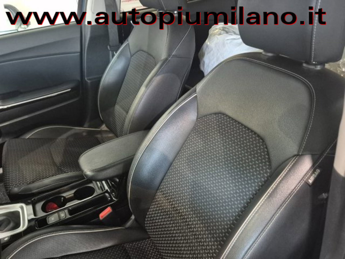 Kia XCeed 1.6 GDi 141 CV PHEV DCT High Tech (9)