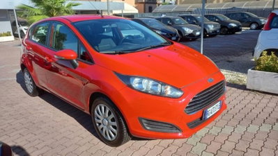Ford Fiesta Plus 1.4 5 porte Bz.- GPL usata
