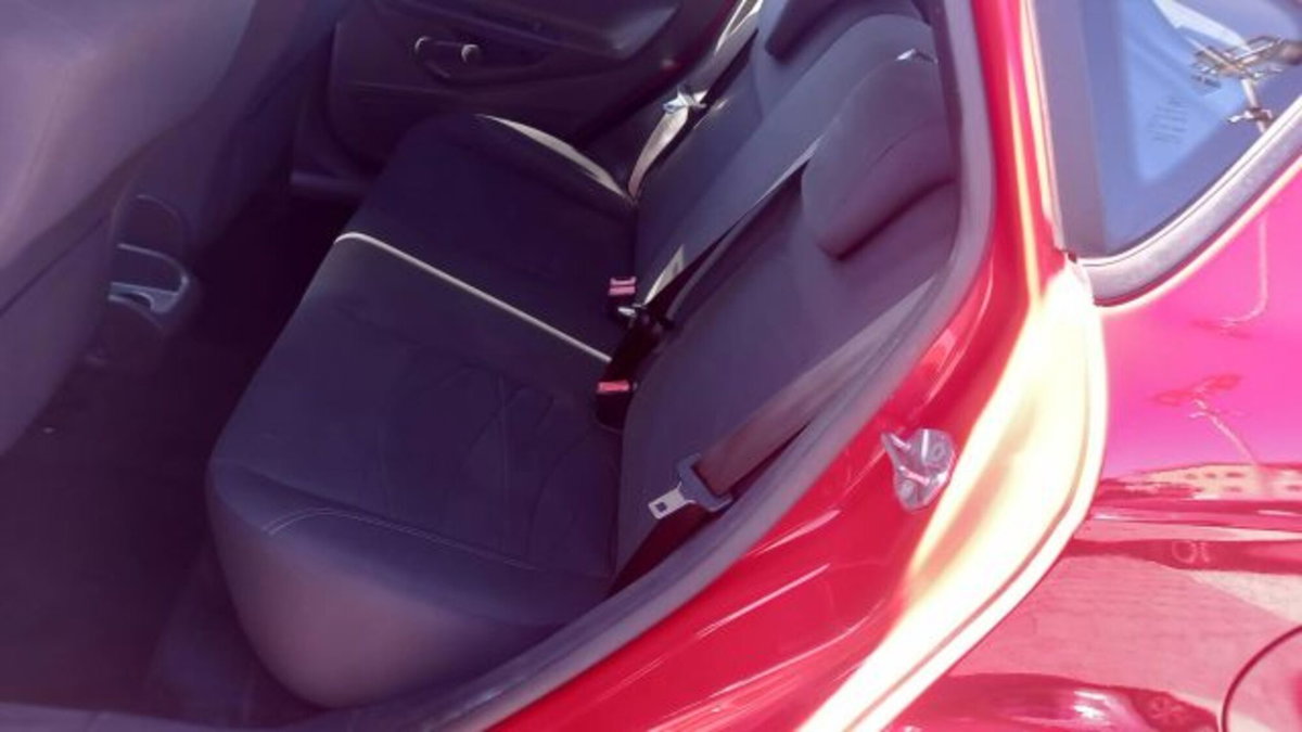 Ford Fiesta Plus 1.4 5 porte Bz.- GPL (11)