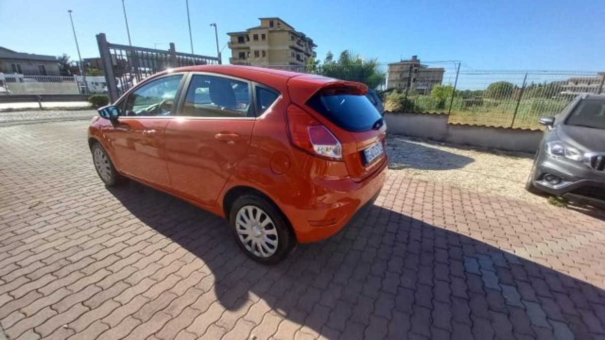 Ford Fiesta Plus 1.4 5 porte Bz.- GPL (5)