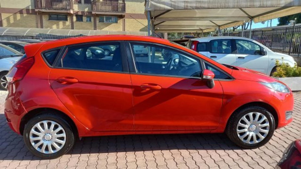 Ford Fiesta Plus 1.4 5 porte Bz.- GPL (8)