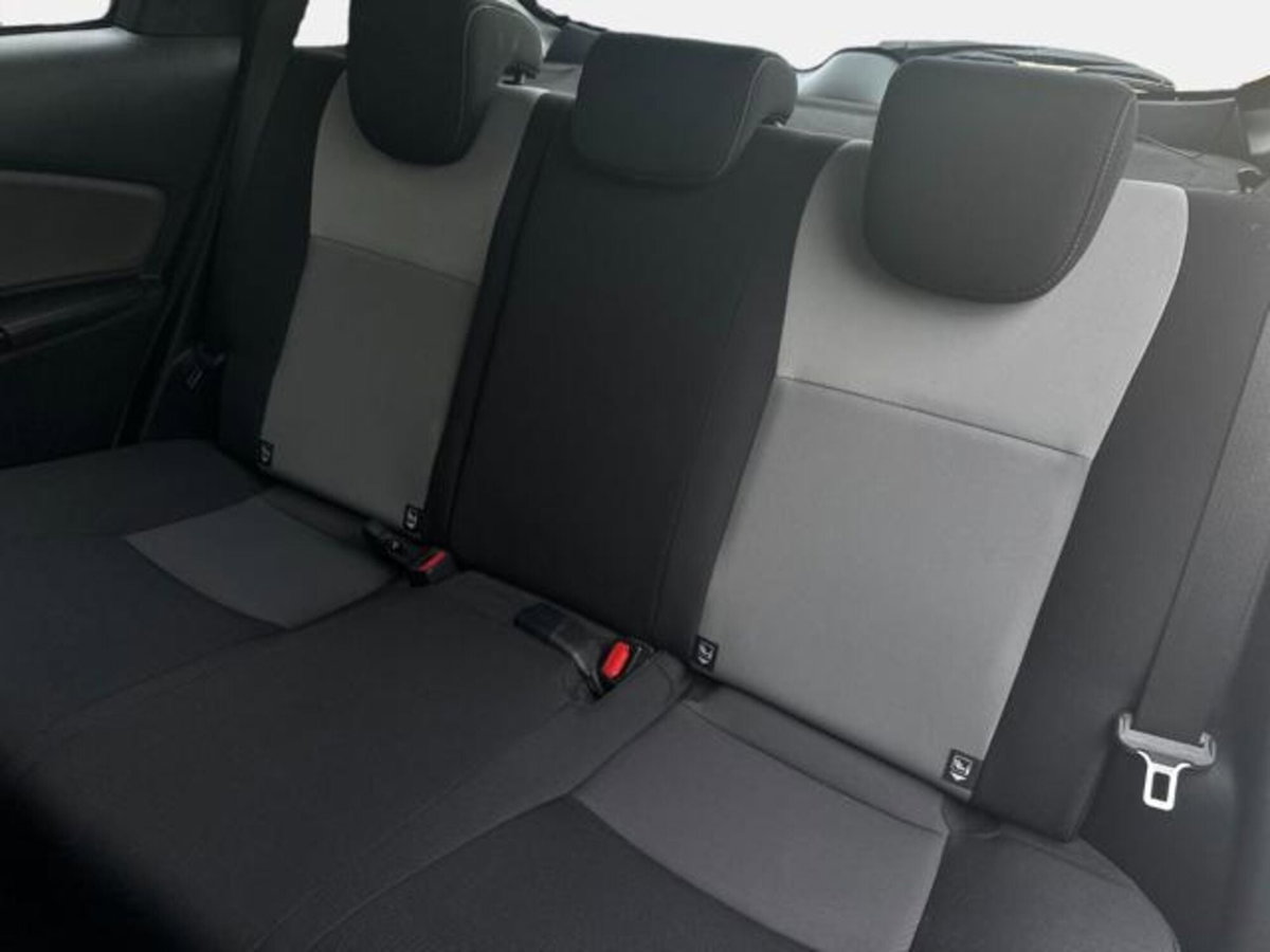 Toyota Yaris Cross 1.5 Hybrid 5p. E-CVT Premiere (13)