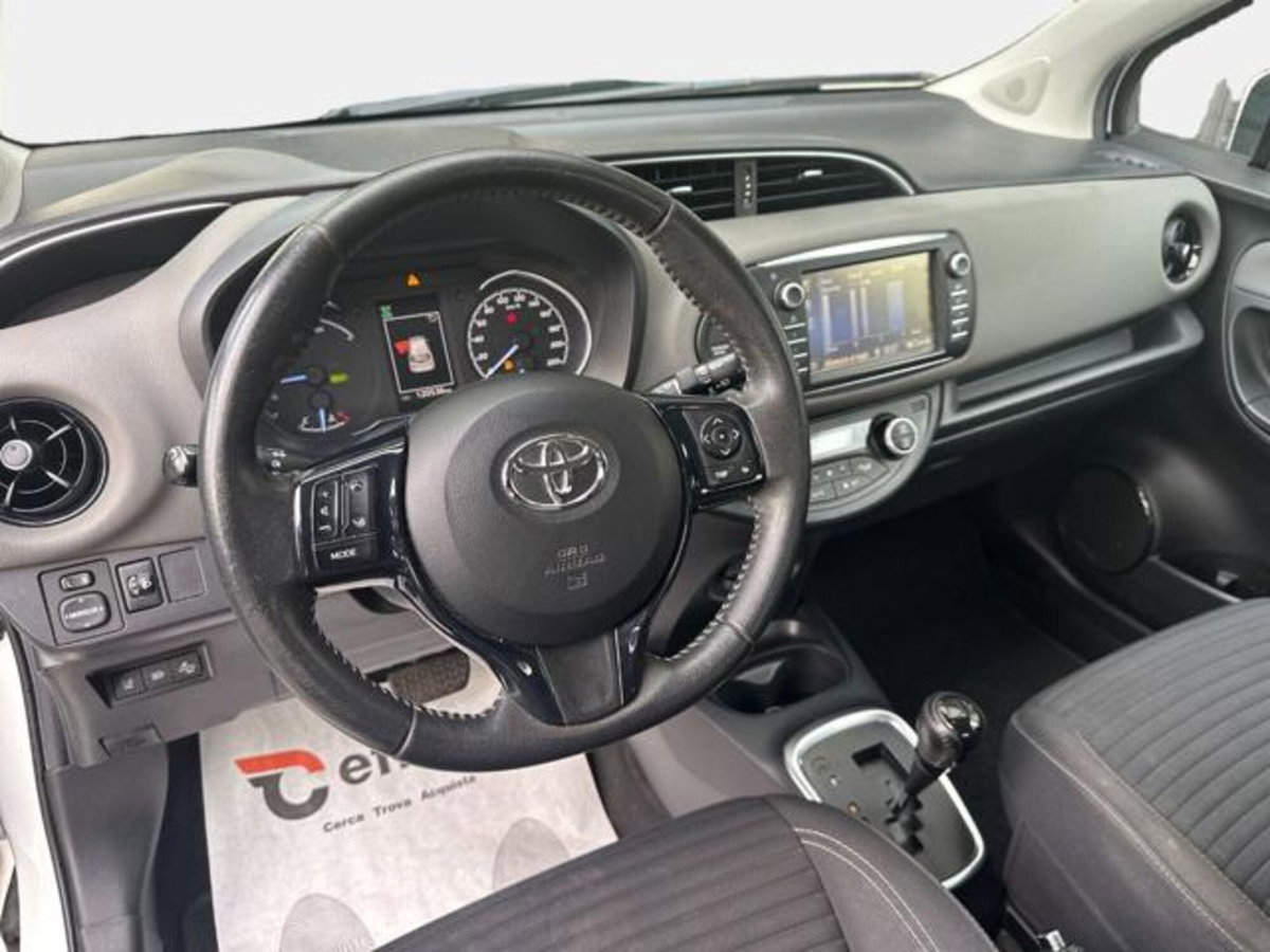 Toyota Yaris Cross 1.5 Hybrid 5p. E-CVT Premiere (7)