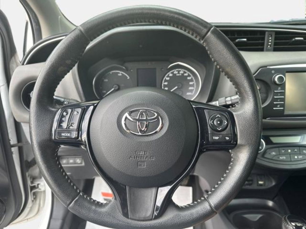 Toyota Yaris Cross 1.5 Hybrid 5p. E-CVT Premiere (8)