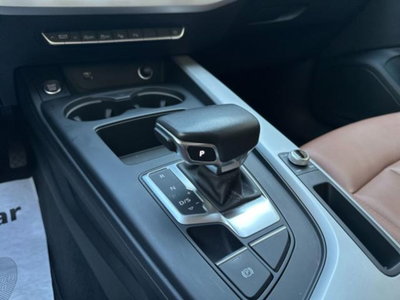 Audi A4 Avant 30 TDI/136 CV S tronic S line edition (11)