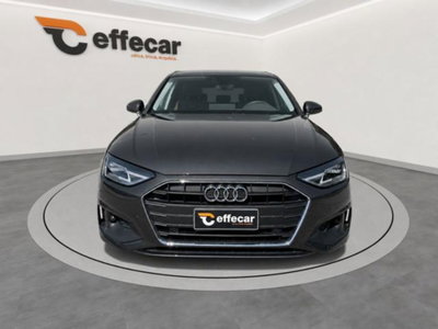 Audi A4 Avant 30 TDI/136 CV S tronic S line edition (2)