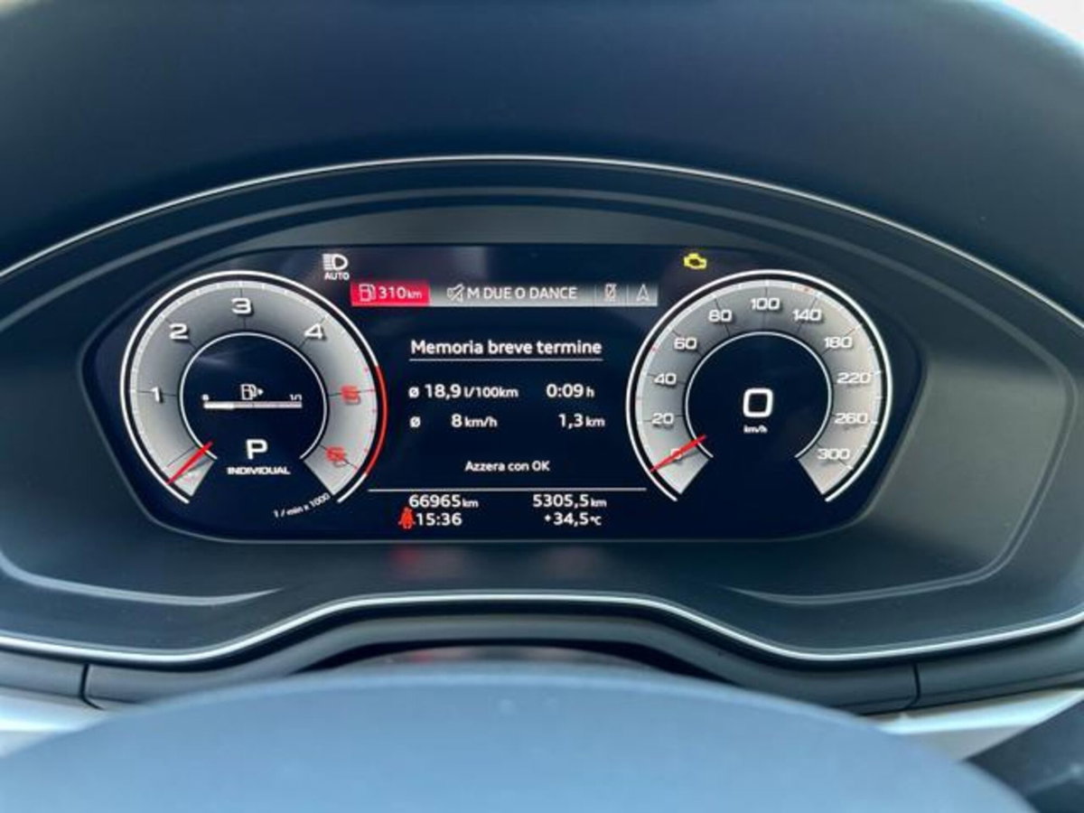 Audi A4 Avant 30 TDI/136 CV S tronic S line edition (9)