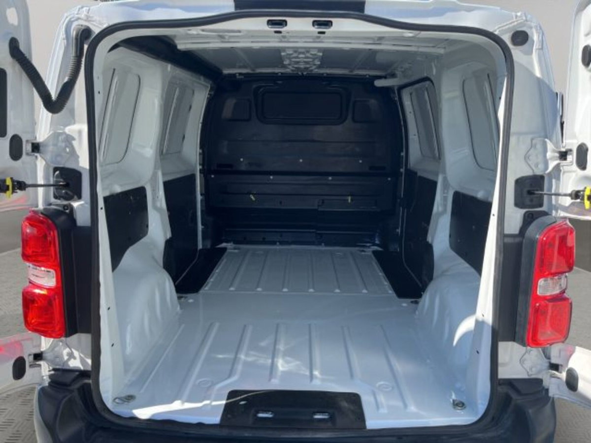 Peugeot Expert Furgone BlueHDi 120 S&S PL-TN Furgone Premium Standard (14)