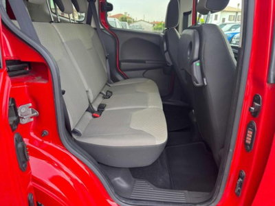 Ford Tourneo Courier 1.0 EcoBoost 100 CV Plus (12)