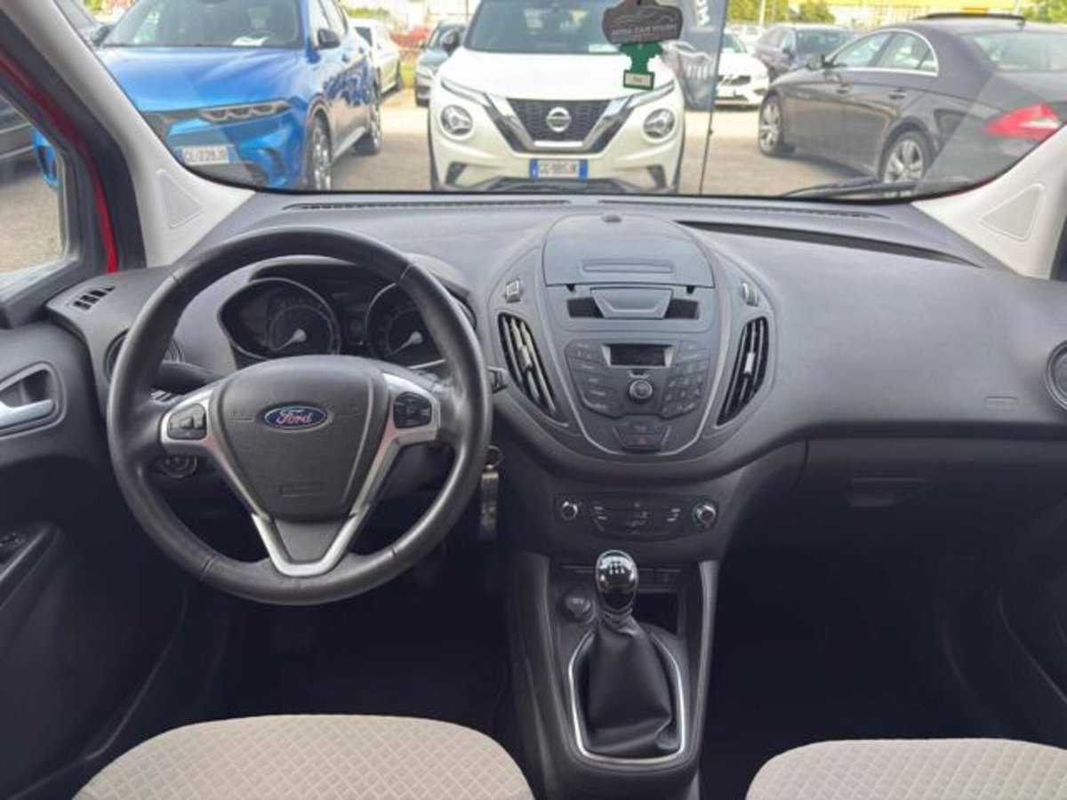 Ford Tourneo Courier 1.0 EcoBoost 100 CV Plus (7)