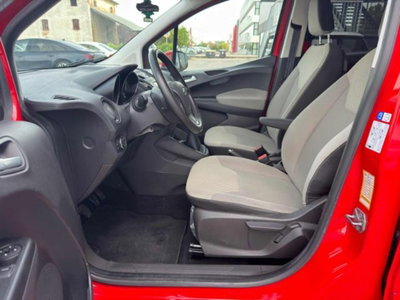 Ford Tourneo Courier 1.0 EcoBoost 100 CV Plus (9)