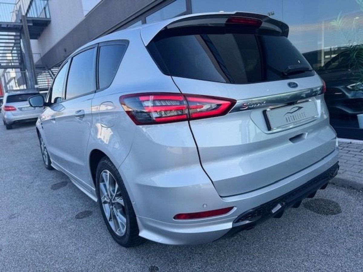 Ford S-Max 2.0 EcoBlue 150CV Start&Stop Aut. ST-Line Business (3)