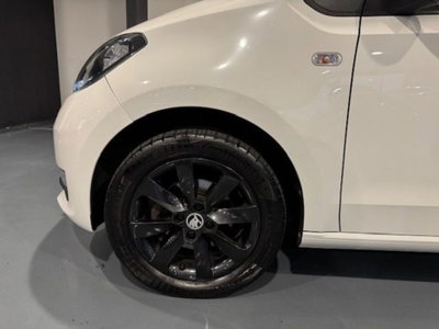 Skoda Citigo 68 CV 5 porte Design Edition G-Tec (16)