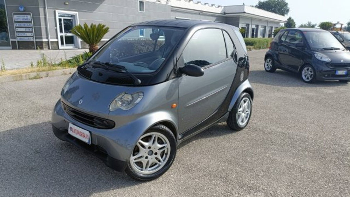 smart Fortwo 800 coupé pure cdi (2)
