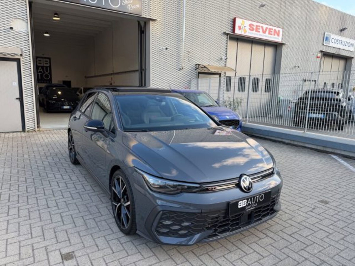 Volkswagen Golf 2.0 tsi GTI 265cv dsg (4)