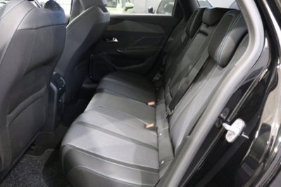 Peugeot 308 SW 1.5 bluehdi GT s&s 130cv eat8 (17)