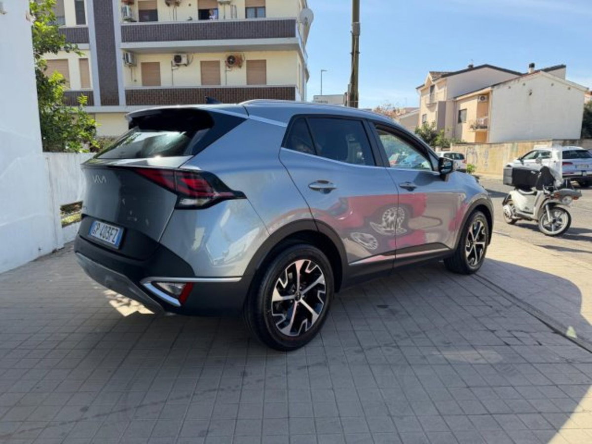 Kia Sportage 1.6 TGDi HEV AT Style (6)