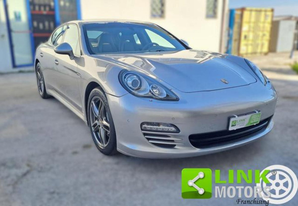 Porsche Panamera 3.6 4 (4)
