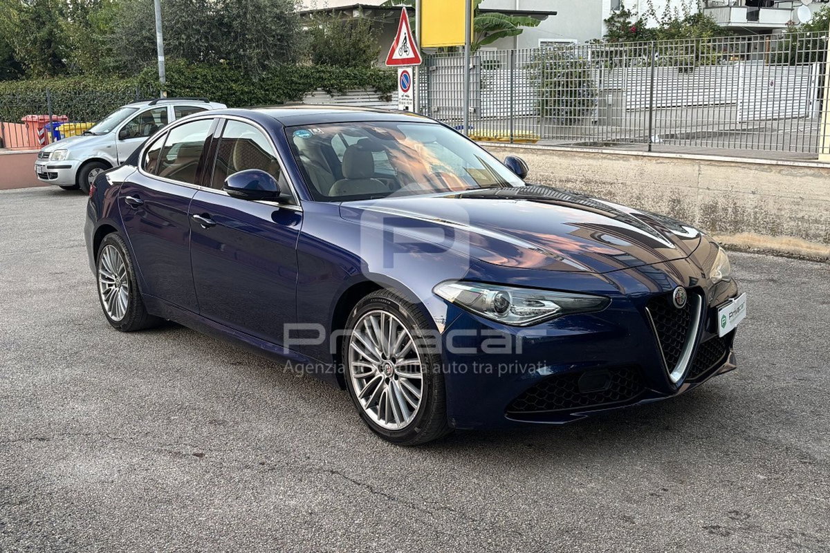 Alfa Romeo Giulia 2.2 Turbodiesel 180 CV AT8 Sport Edition (3)