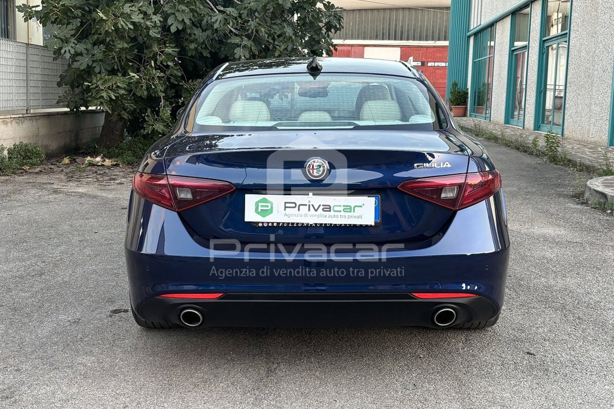 Alfa Romeo Giulia 2.2 Turbodiesel 180 CV AT8 Sport Edition (6)