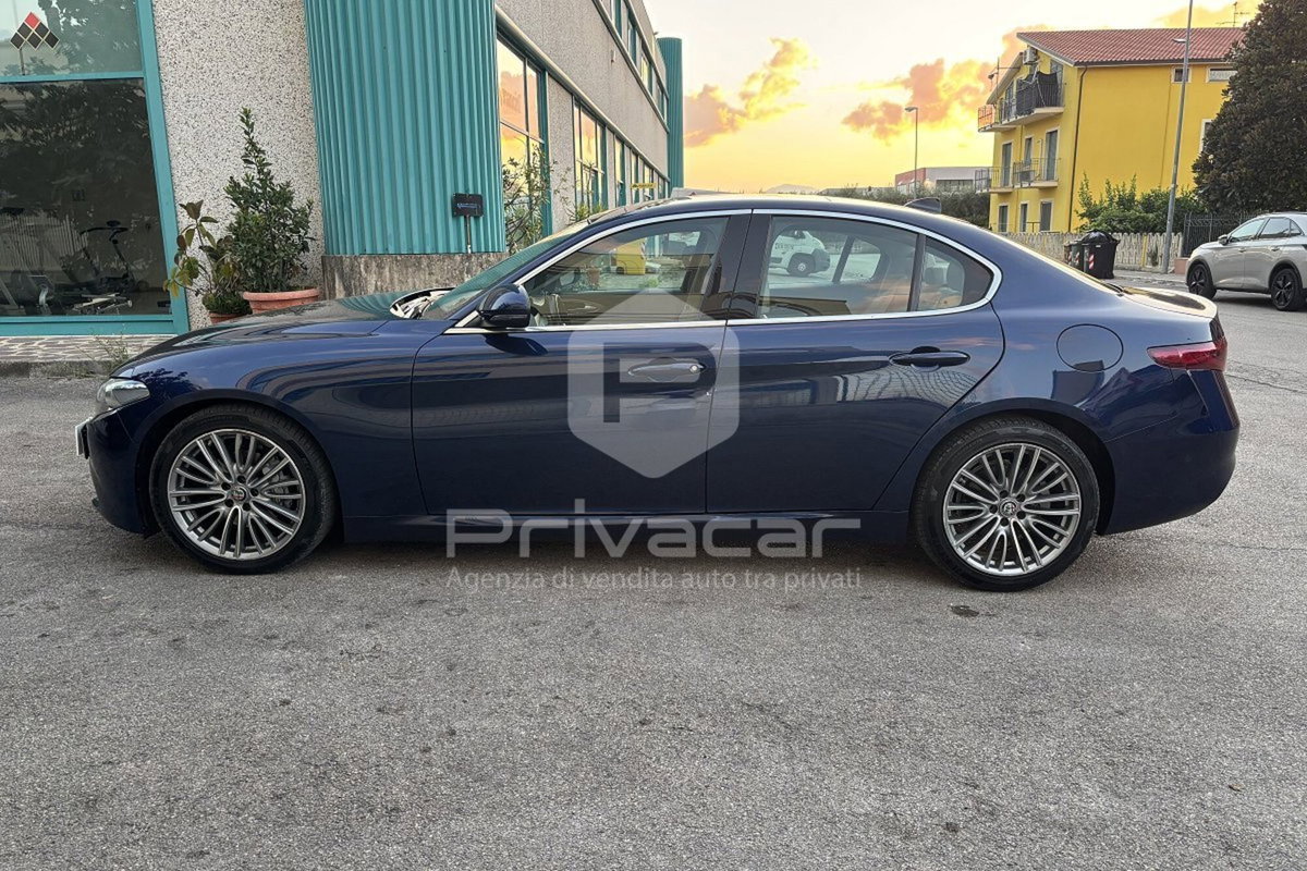 Alfa Romeo Giulia 2.2 Turbodiesel 180 CV AT8 Sport Edition (8)